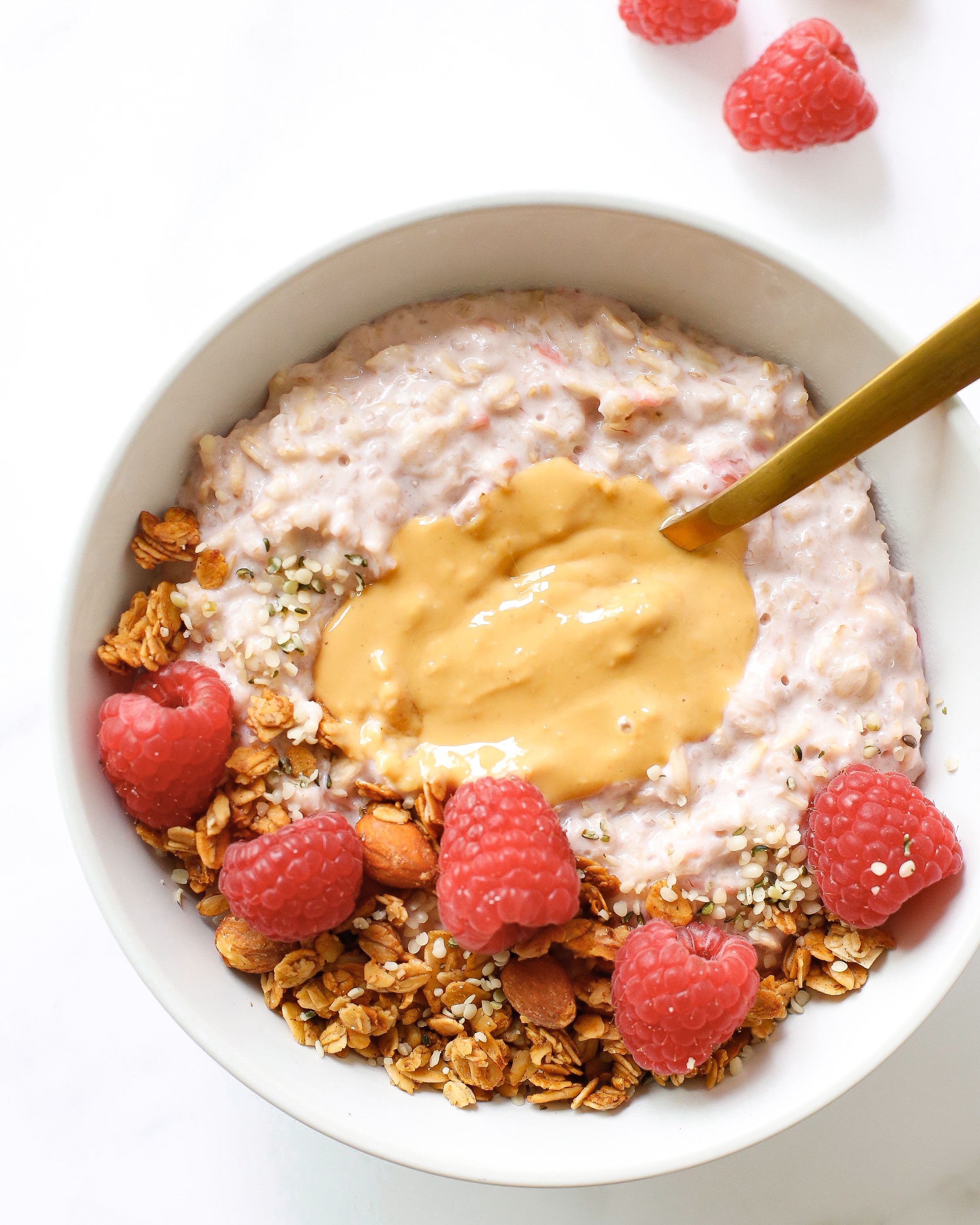 Raspberry and Cream Stovetop Oats - Becks Lives Healthy
