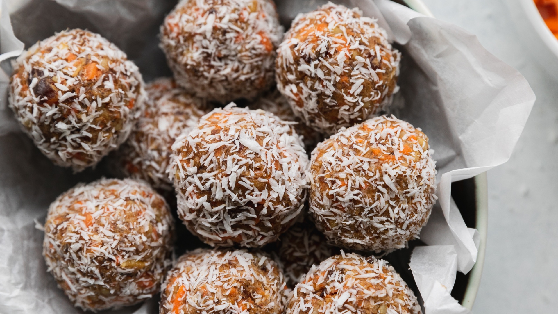 Carrot Cake Protein Balls - Becks Lives Healthy